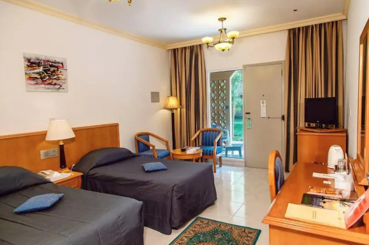 Resort Sharjah Carlton Hotel