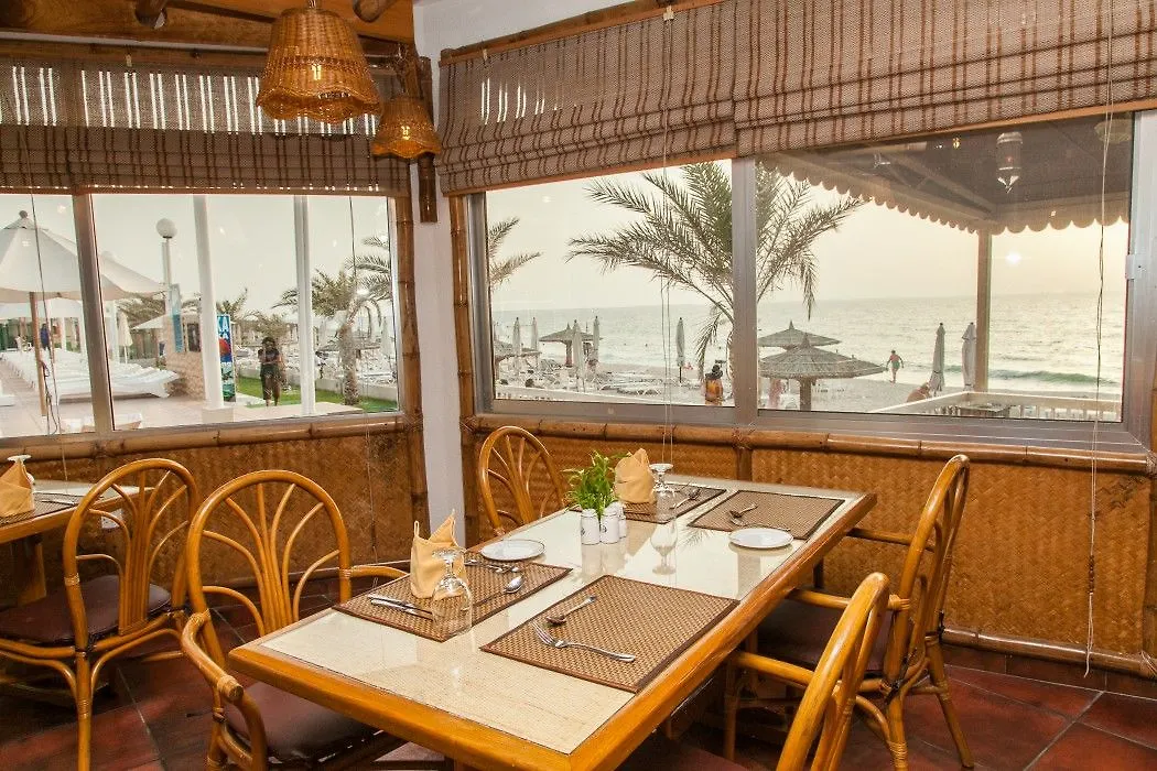 Resort Sharjah Carlton Hotel
