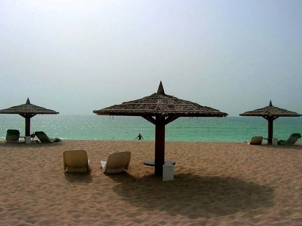 **** Курортный комплекс Sharjah Carlton Hotel ОАЭ